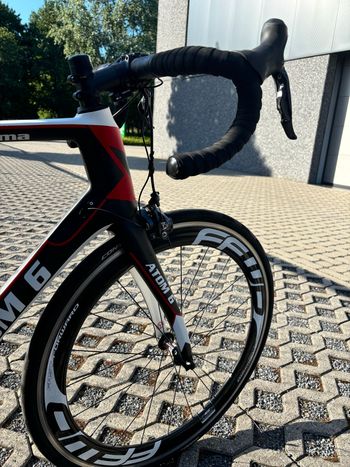 Used Atom6 Custom Shimano Ultegra Di2 2020 Road & Gravel, Black — image 4 of 11