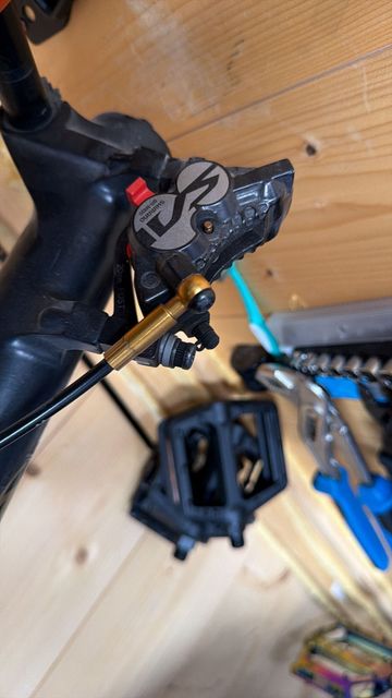 Used Wilson Davinci Custom Shimano GRX 2018 Mountainbike, Red — image 5 of 43