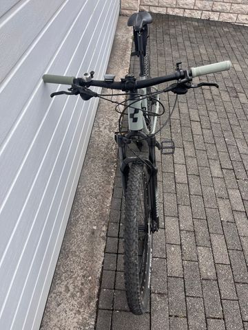 Used CUBE ATTENTION 2024 2024 Mountainbike, Green, 27.5, 29 — image 3 of 8