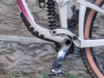 Giant Reign 29 SX 2021 2021 Mountainbike usato, Bianco — immagine 3 di 6