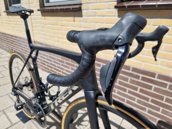 Used Trek Madone SL 6 Gen 8 2025 2025 Road & Gravel, Black — image 8 of 18