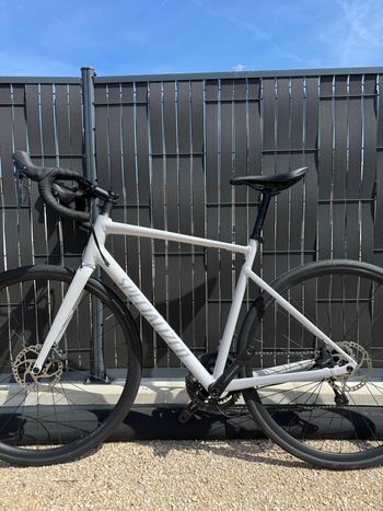 Specialized Allez Sport - Shimano Tiagra 2023 2023 Road & Gravel d'occasion — image 2 sur 6