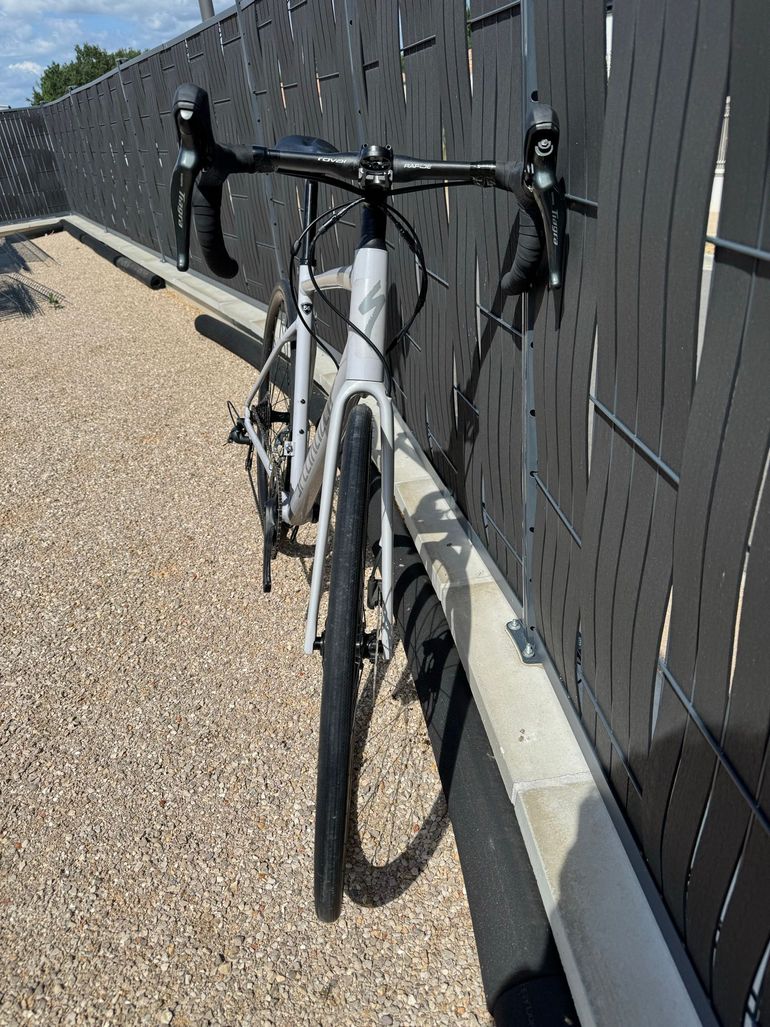 Specialized Allez Sport - Shimano Tiagra 2023 2023 Road & Gravel d'occasion — image 4 sur 6