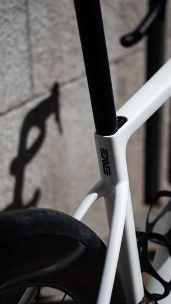 Used Enve melee Custom Shimano Ultegra Di2 2025 Road & Gravel, Black — image 9 of 11