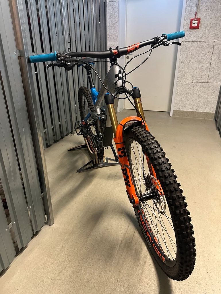 Used CUBE STEREO 150 C:62 SL 29 2021 2021 Mountainbike, Light Gray, 29 — image 3 of 5