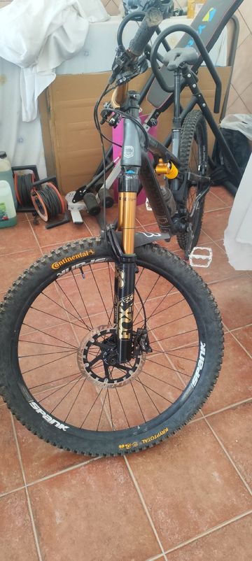 Tweedehands Commencal META AM SRAM XX1 Eagle AXS 2022 Mountainbike — afbeelding 5 van 5