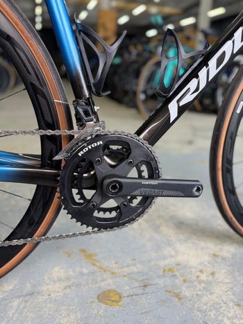 Used Ridley Fenix SL Disc - Shimano Ultegra 2x11sp 2023 2023 Road & Gravel, Black — image 8 of 22