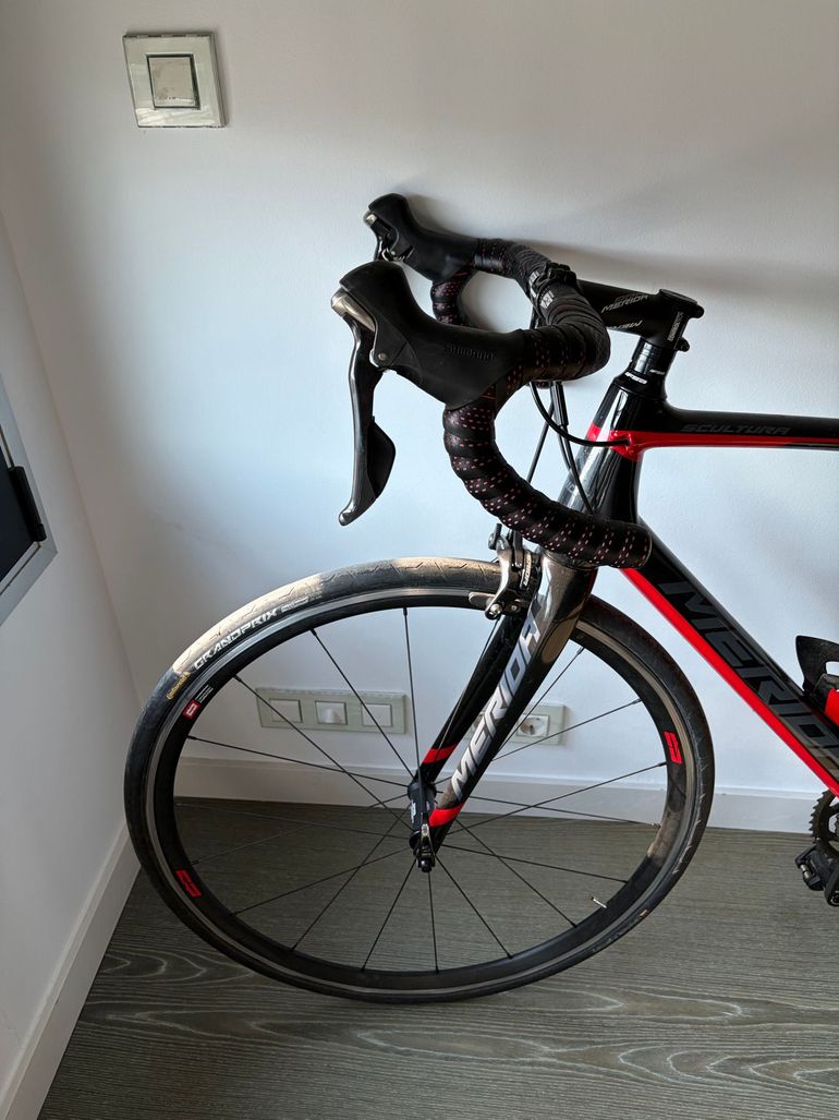 Used Merida SCULTURA 5000 2016 2016 Road & Gravel, Black — image 2 of 13