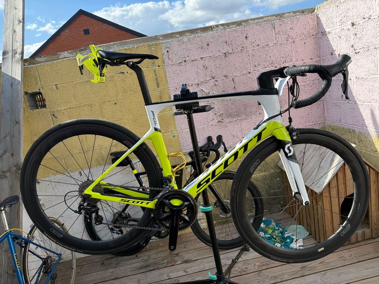 Scott Foil Shimano 105 2020 Road & Gravel d'occasion — image 1 sur 18