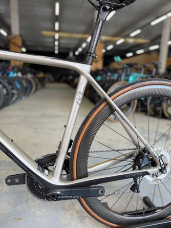 Used Scott Addict RC15 Di2 Carbon 2019 Road & Gravel, Black — image 19 of 22