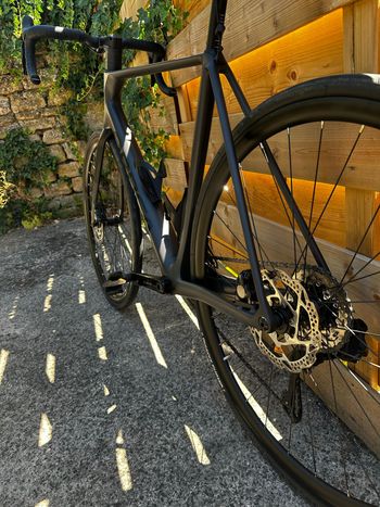 Used Orbea ORCA M30i 2025 2025 Road & Gravel, Black — image 7 of 9