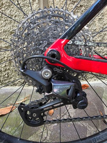 Used Trek Procaliber 9.5 2022 2022 Mountainbike, Red, 29 — image 3 of 5