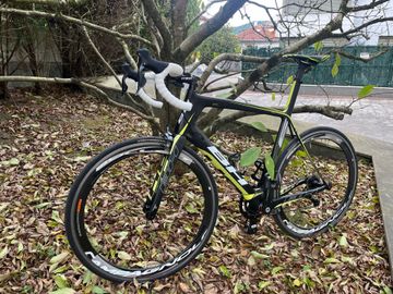 Used BH Bikes Custom Shimano Ultegra Di2 2016 Road & Gravel, Black — image 8 of 8