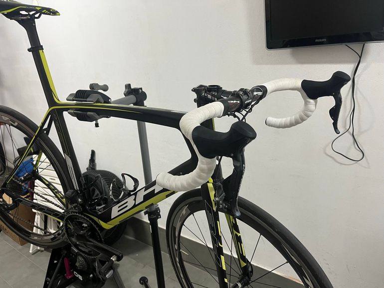 Gebrauchtes BH Bikes Custom Shimano Ultegra Di2 2016 Road & Gravel, Schwarz — Bild 4 von 8