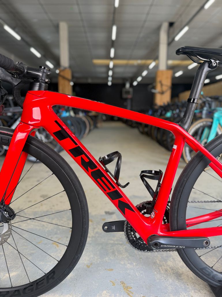 Used Trek Émonda SL 7 2021 2021 Road & Gravel, Red — image 19 of 20