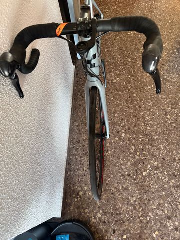 Tweedehands CUBE Attain Shimano 105 2016 Road & Gravel — afbeelding 6 van 8