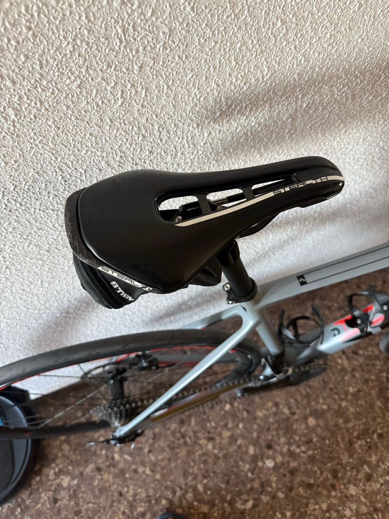 Gebrauchtes CUBE Attain Shimano 105 2016 Road & Gravel, Hellgrau — Bild 4 von 8