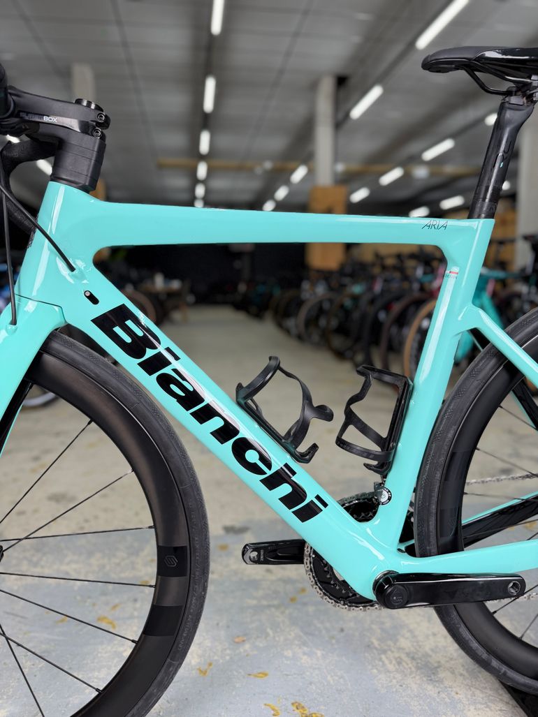 Used Bianchi Aria AXS Carbon 2023 Road & Gravel, Blue — image 20 of 27