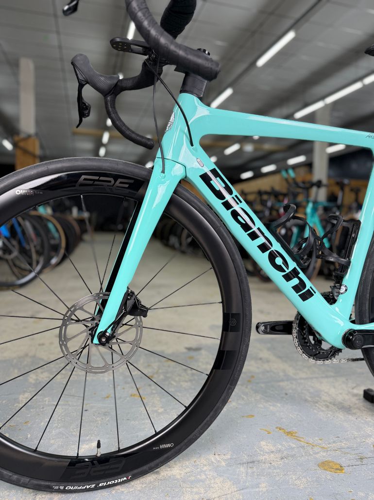 Used Bianchi Aria AXS Carbon 2023 Road & Gravel, Blue — image 18 of 27