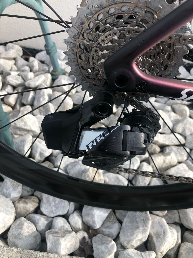Used Specialized Tarmac SL8 Pro - SRAM Force AXS 2026 2026 Road & Gravel, Black — image 10 of 12