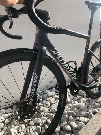 Used Specialized Tarmac SL8 Pro - SRAM Force AXS 2026 2026 Road & Gravel, Black — image 5 of 12
