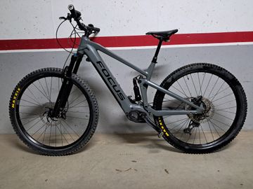 Tweedehands Focus THRON² 6.7 2020 Mountainbike — afbeelding 1 van 6