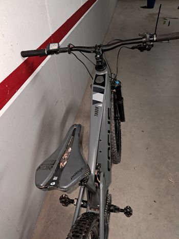 Used Focus THRON² 6.7 2020 Mountainbike, Light Gray — image 4 of 6