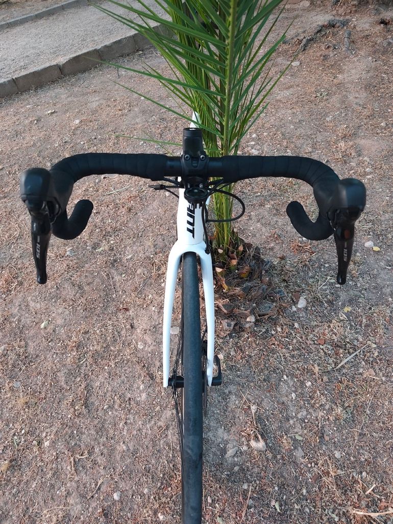 Used Giant TCR Advanced Disc 2 2021 2021 Road & Gravel, White — image 8 of 8