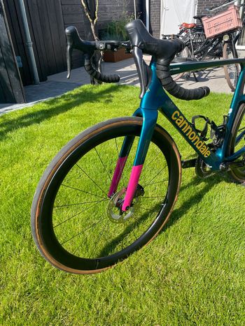 Used Cannondale SuperSix EVO Shimano Ultegra Di2 2023 Road & Gravel, Blue — image 4 of 7
