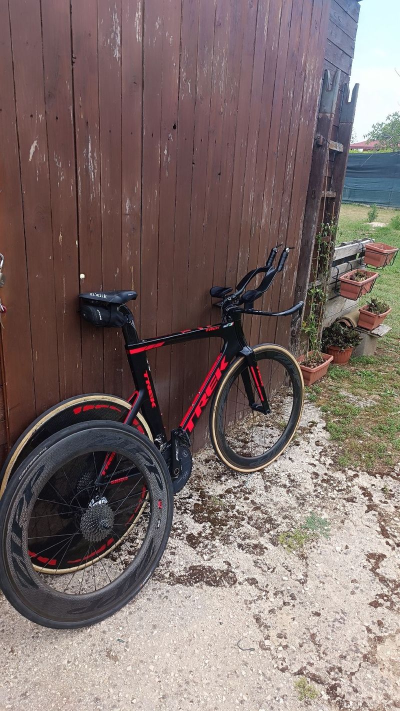 Used Trek Speed Concept 9.8 2012 2012 Road & Gravel, Black — image 4 of 4
