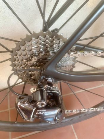 Canyon Ultimate Shimano Ultegra 2016 Road & Gravel de segunda mano, Negro — imagen 4 de 4