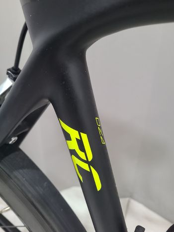 Used Scott Addict RC Pro 2018 2018 Road & Gravel, Black — image 7 of 11