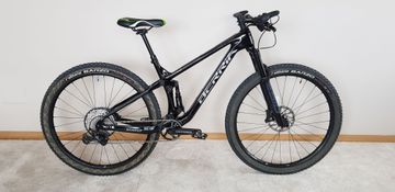 Tweedehands Berria MAKO DC 6 2022 2022 Mountainbike — afbeelding 1 van 9