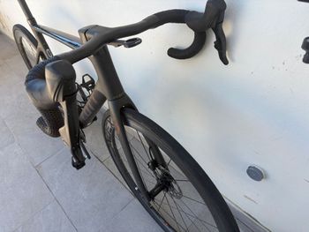 Used Scott Addict SRAM Rival eTap AXS 2023 Road & Gravel, Black — image 6 of 7
