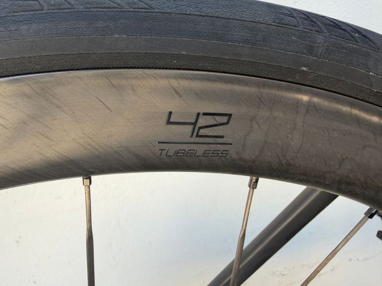 Used Scott Addict SRAM Rival eTap AXS 2023 Road & Gravel, Black — image 4 of 7