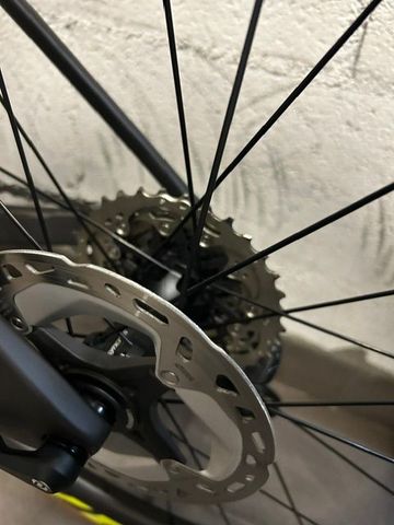 Używany Scott Foil RC 10 2022 2022 Road & Gravel — zdjęcie 5 z 9