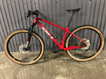 Used BH Ultimate RC 6.5 2019 Mountainbike, Red — image 5 of 8
