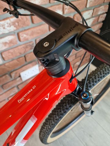 Used BMC Fourstroke 01 LTD 2023 2023 Mountainbike, Red, 29 — image 14 of 20