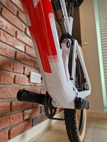 Used BMC Fourstroke 01 LTD 2023 2023 Mountainbike, Red, 29 — image 8 of 20