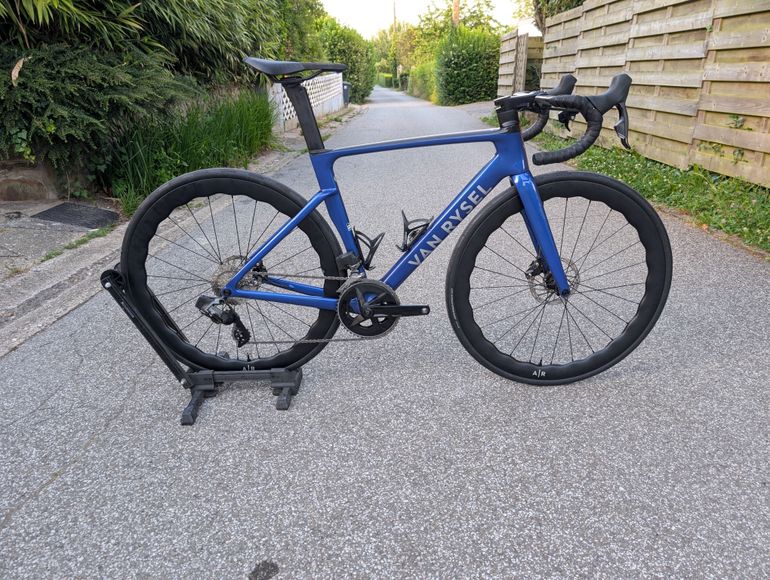 Used Van rysel RCR SRAM Rival AXS 2024 Road & Gravel, Blue — image 1 of 5