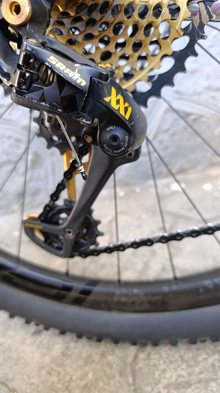 Used Specialized S-Works Epic Hardtail AXS 2020 2020 Mountainbike, Light Gray — image 3 of 9