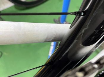 Specialized TARMAC SL8 S-WORKS Frameset 2023 Road & Gravel de segunda mano, Blanco — imagen 4 de 21