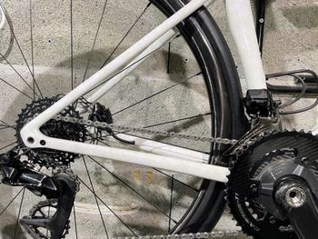 Specialized TARMAC SL8 S-WORKS Frameset 2023 Road & Gravel de segunda mano, Blanco — imagen 3 de 21