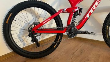 Trek Session 27, 5 Carbon 2021 Mountainbike usato, Rosso — immagine 5 di 7