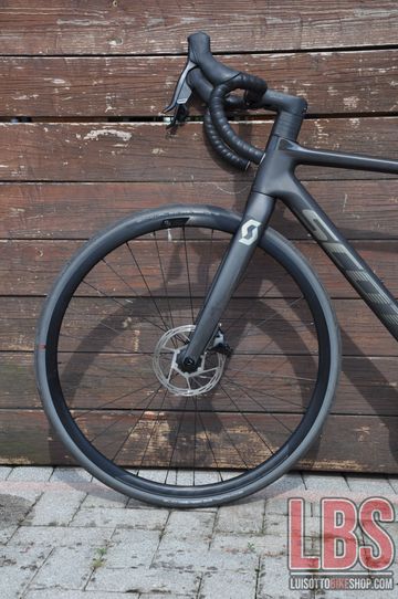 Used Scott Addict 10 2024 2024 Road & Gravel, Black — image 24 of 39
