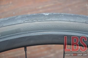 Used Scott Addict 10 2024 2024 Road & Gravel, Black — image 18 of 39