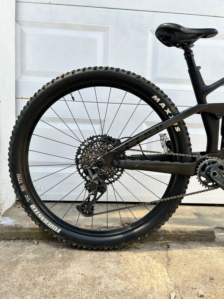 Brugt CUBE STEREO ONE44 C:62 PRO 2023 2023 Mountainbike — billede 12 af 18