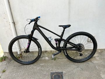 Brugt CUBE STEREO ONE44 C:62 PRO 2023 2023 Mountainbike — billede 1 af 18