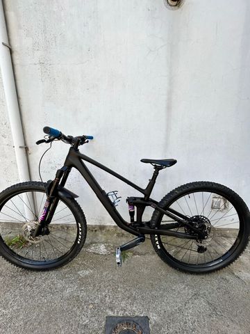 Brugt CUBE STEREO ONE44 C:62 PRO 2023 2023 Mountainbike — billede 2 af 18