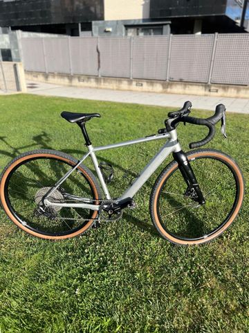 Gebrauchtes MMR X-Beat 00 2024 2024 Road & Gravel, Hellgrau — Bild 1 von 37